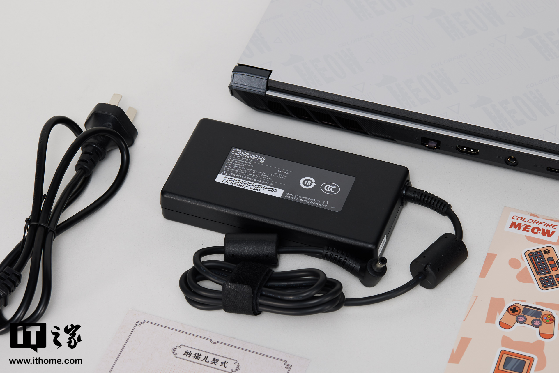 COLORFIRE 橘宝 MEOW R16 雪影白图赏，高颜值性能本，情绪价值拉满