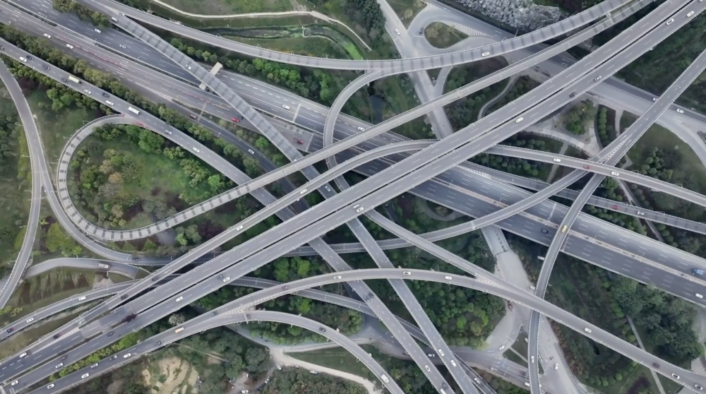 魏建军的周末之智驾游重庆:坚守安全底线,挑战智驾上限