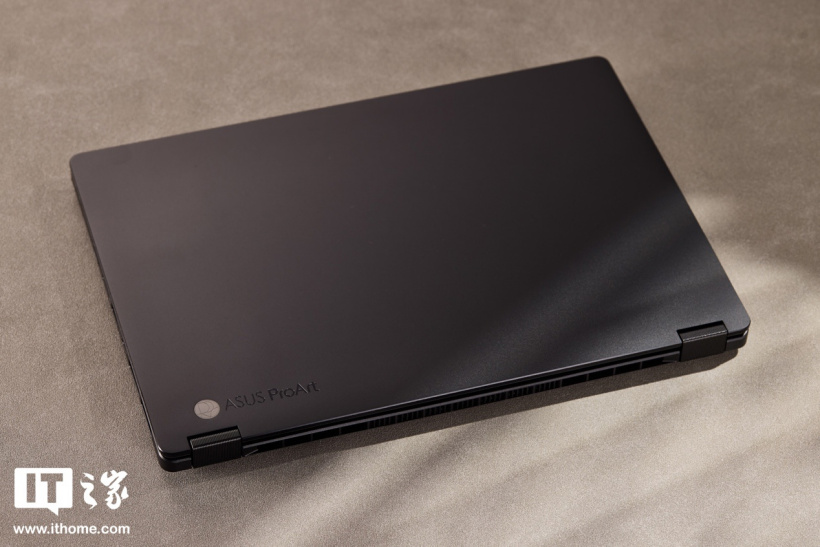 小尺寸 AI 专业本,华硕 ProArt 创 13 2024 评测