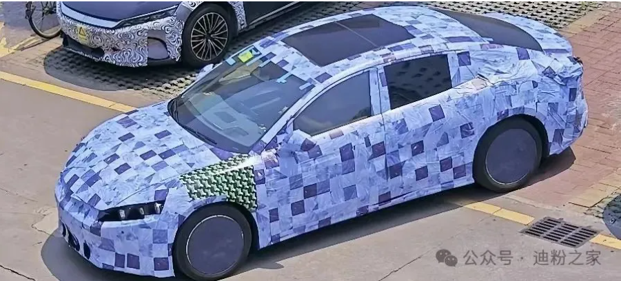 Spy photos of BYD Han's new model leaked: the coupe-style U-shaped hood is eye-catching, and the upgraded Yunnan chassis arouses expectations