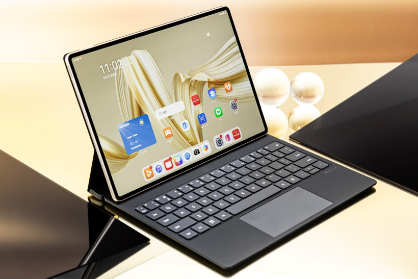 华为 MatePad Pro 12.2 正式发布：双层 OLED 云晰柔光屏 + 天生会画 App 造就极致创作体验