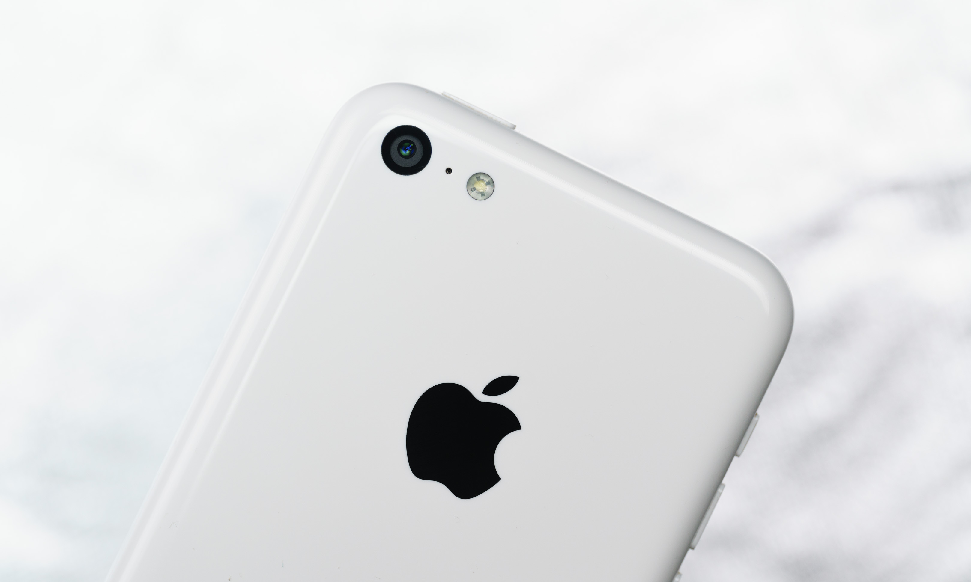 苹果手表“背刺”小天才,智能手表“少年版”大战开打!