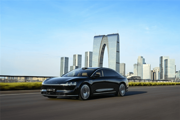 享界S9火了!八成客户直奔顶配,比BBA还香?