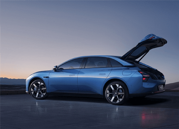 MONA M03起售价不到14万?8月27日见分晓!