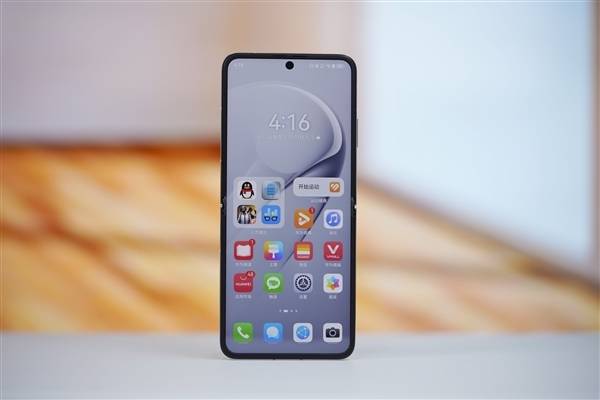 72小时破4.5万台！华为nova flip小折叠为何卖爆？