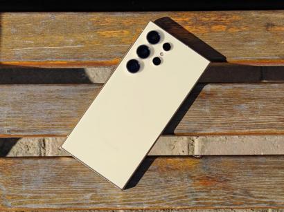 三星旗舰续航曝光：45W 充电 +4880mAh 电池