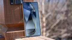 Samsung Galaxy S24 series mobile phone screens have problems again, users complained about 'graininess' and 'horizontal stripes'