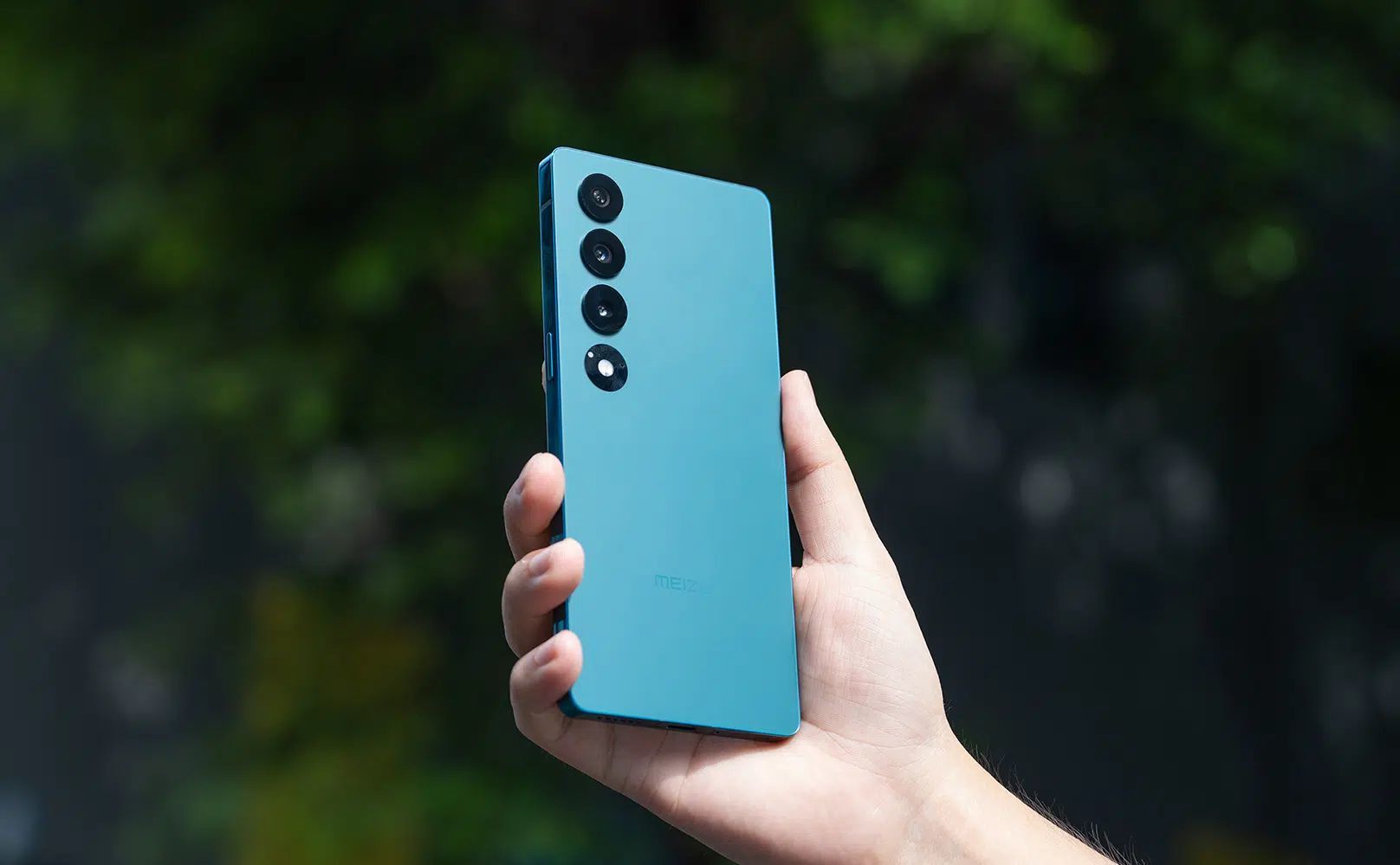 Telefon mudah alih pertama Polestar Phone mendedahkan, versi Meizu 20 tanpa had mempunyai konfigurasi yang sama