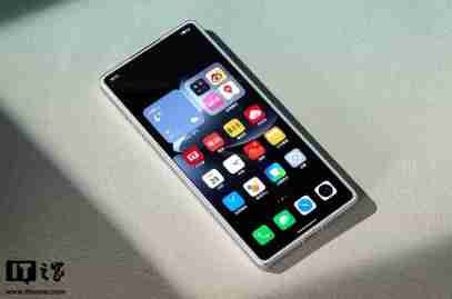 极星手机Polestar Phone工信部证件照出炉，基于魅族21 Pro设计