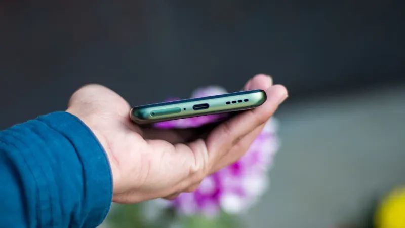 It is reported that India will make it mandatory for mobile phones to use USB-C ports from June 2025, and will be extended to notebooks in 2026.