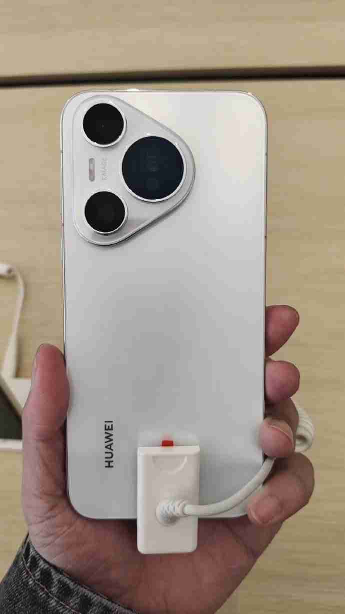 华为Pura 70上线！实拍实测来了