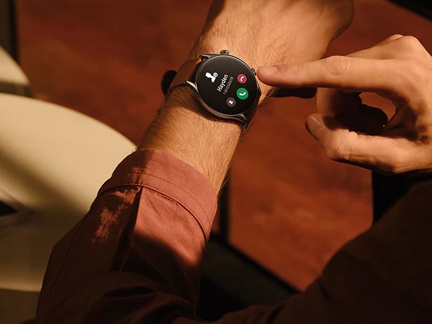 Amazfit présente la montre intelligente GTR 4, nouvelle version, avec un écran plus grand