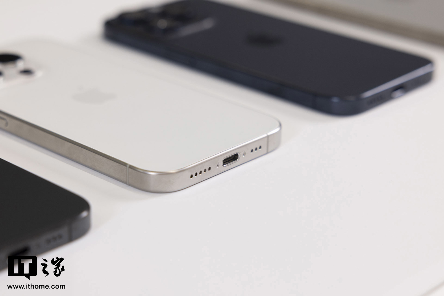 传言称“iphone 16 可能不支持微信”，苹果中国区技术顾问称正与腾讯沟通应用商店抽成事宜