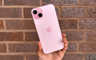 液晶iPhoneが歴史になる! Appleは完全に見捨てられる:時代の終わり