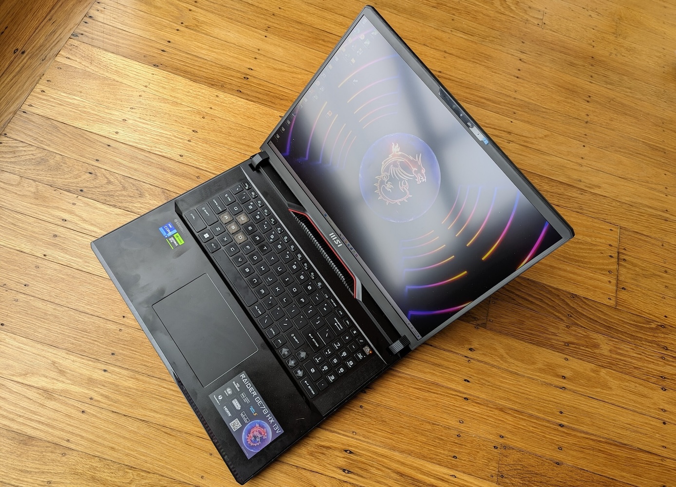 Offre | L'ordinateur portable de jeu Beastly MSI Raider GE78 HX avec RTX 4080, Core i9 et 32 ​​Go DDR5 est en vente