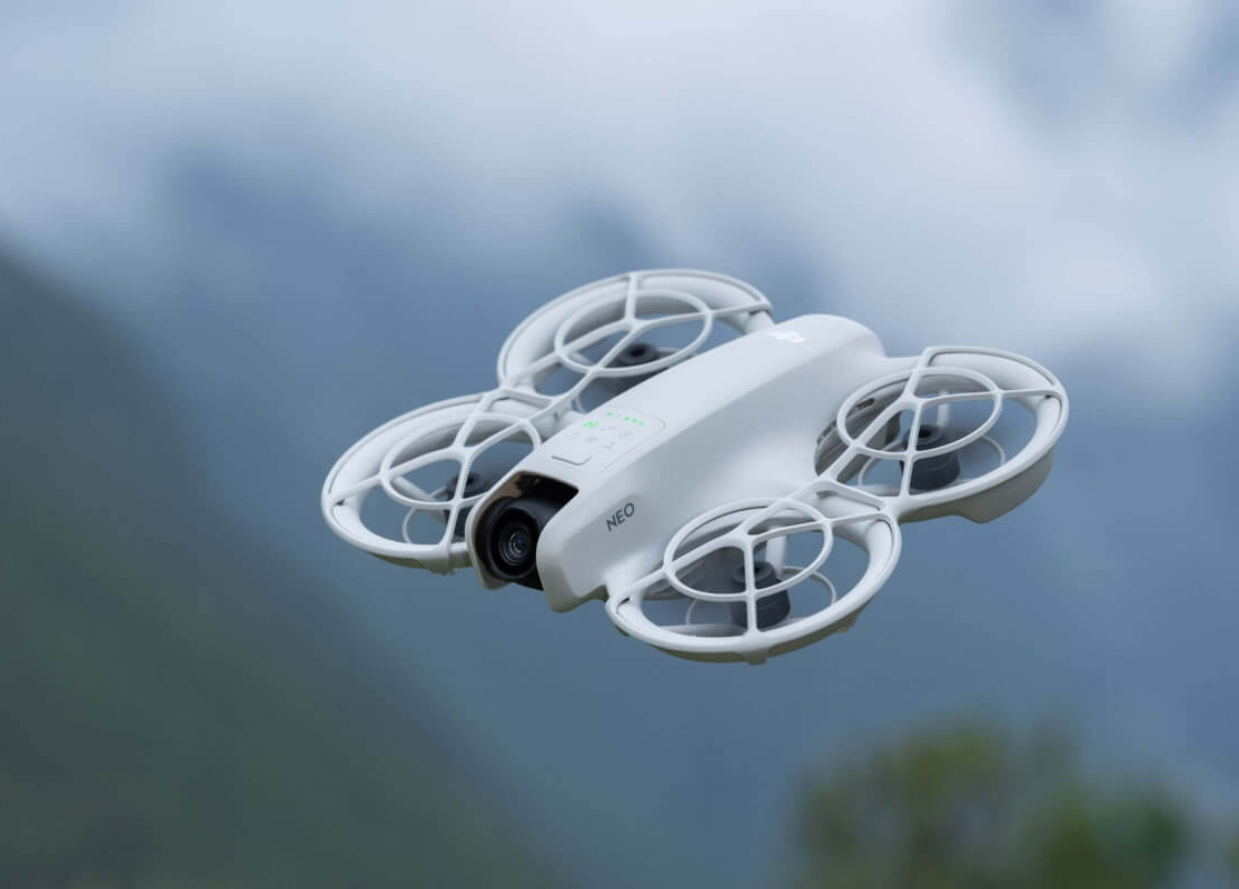 DJI Neo bringt eine neue leichte Drohne mit 1/2-Zoll-Kamera auf den Markt, die 4K-Videos für unter 200 US-Dollar aufnehmen kann