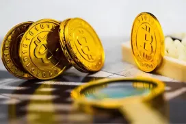 亚马逊股东提案引入比特币储备的核心争议与评估重点