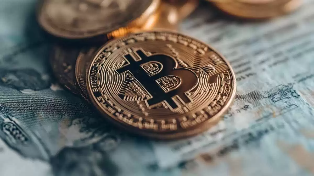比特币现货 ETF 为何连续净流出?历史规律与机构行为解读