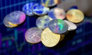 美股与币圈交易机制及手续费计算深度对比