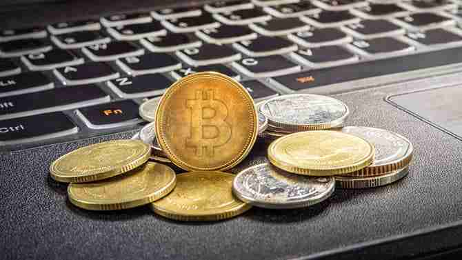 How to make profit selling U coins on Bitcoin Forex exchange