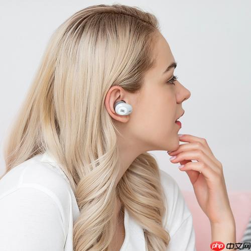 如何解决app与耳机麦克风的兼容性问题？