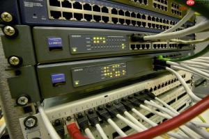 如何刷新DNS缓存（ipconfig /flushdns）？
