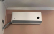 空调开机时总闸会闪一下但不会跳 是电压不稳吗