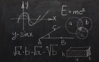Mathematical Modules in Python: Statistics