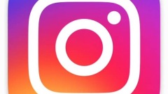 Cara berkongsi reel / pos ke kisah anda di Instagram