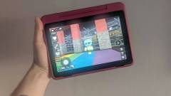 Das Tween in meinem Leben nutzt ihr 'iPad' ständig für Roblox, und ein Rabatt für erstklassiger Tag ist nur der zweite Grund, warum ich das Feuer HD 8 Kids Pro profitieren würde