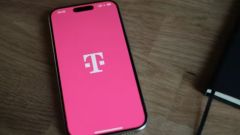Get Free Cellular Starlink Connectivity on Your Phone - Make Tech Easier