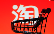 淘宝直播间的美颜效果是如何实现的？直播链接又该如何设置？设备选择×美颜四步实操×滤镜搭配秘籍|后台创建全流程解析|新手主播必看形象管理&流量入口指南！