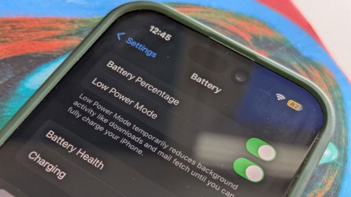 Cara menjaga iPhone anda secara kekal dalam mod kuasa rendah - memudahkan teknologi