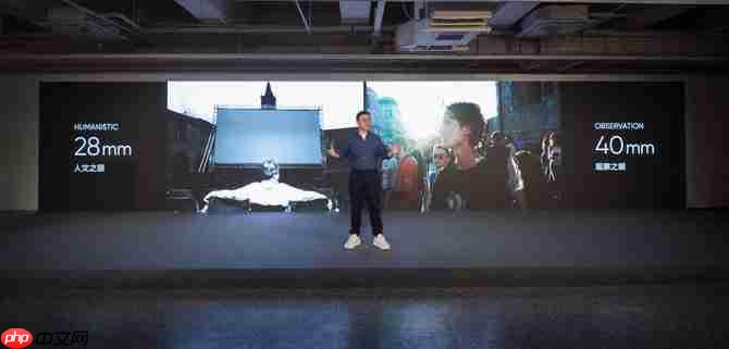 真我 × 理光 GR 影像群访:用 GR 街拍哲学,陪年轻人玩出有态度的个性影像