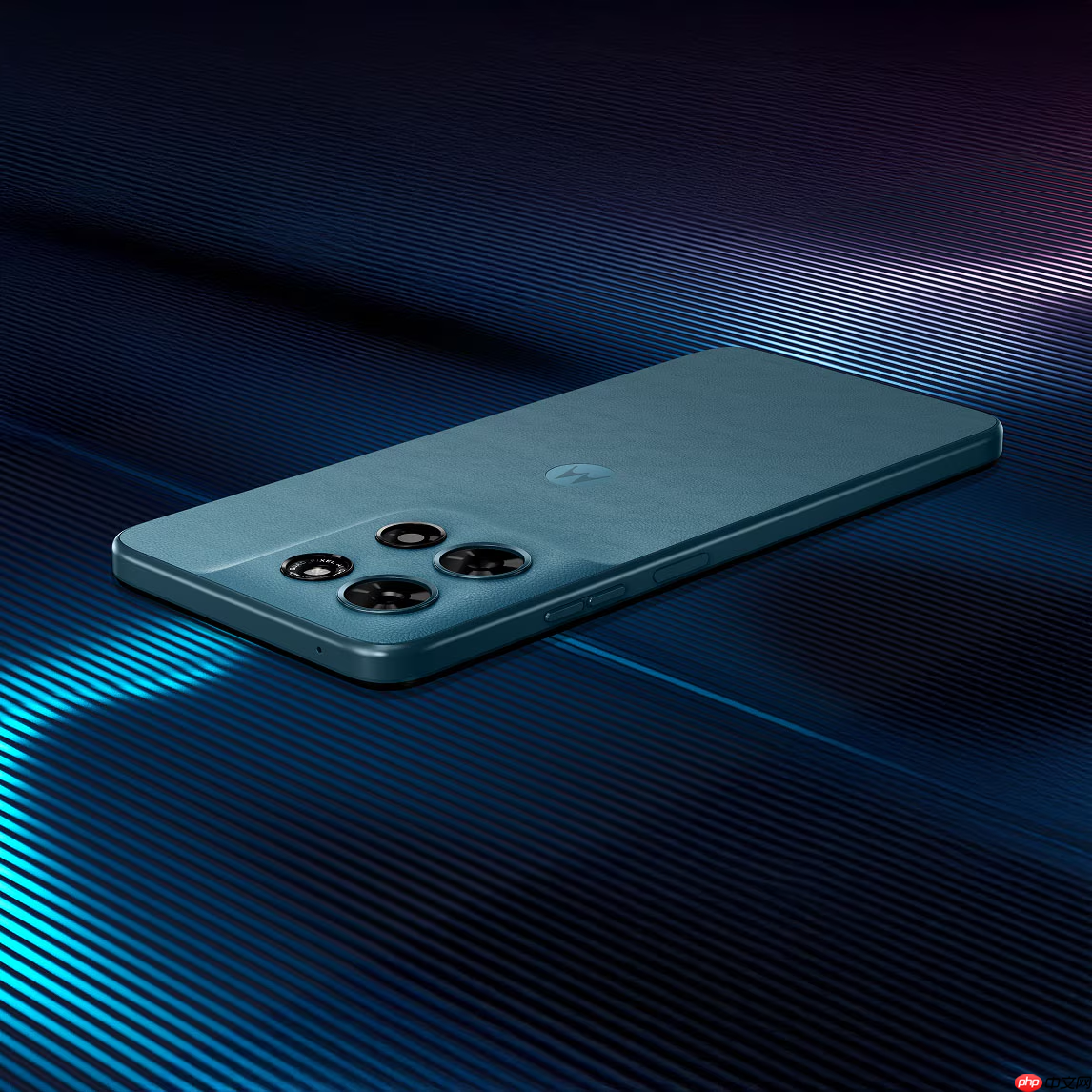 摩托罗拉发布两款LCD新机:moto g(2026)、moto g play(2026)