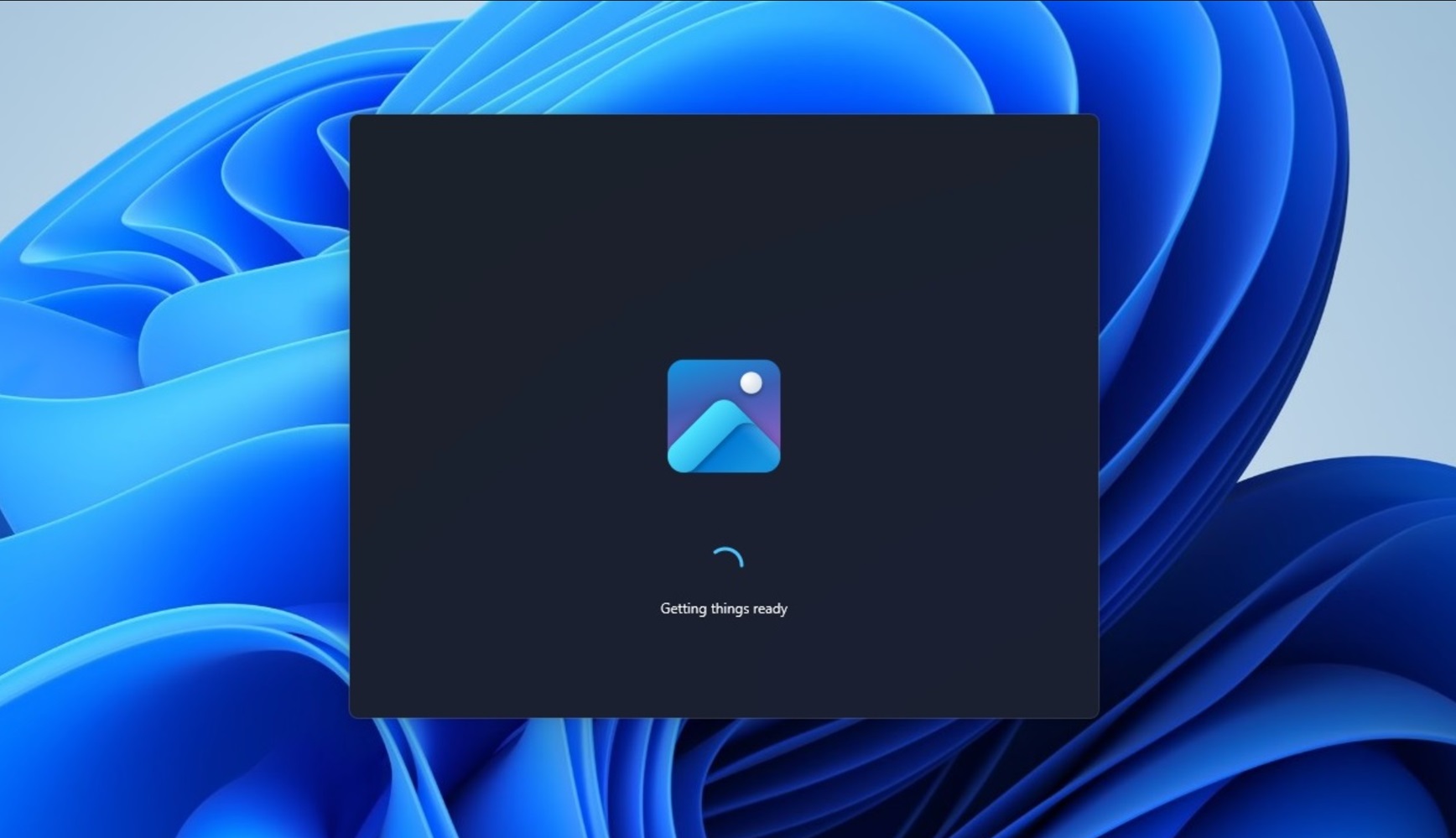 Windows 11에서 사진 앱을 더 빠르게 실행하기 위한 Microsoft의 솔루션은 시작 시 앱을 시작하는 것입니다.
