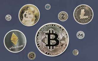 契約通貨本位制と金本位制のどちらが優れているのでしょうか?
