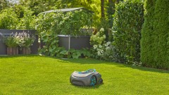 Gardena stellt den ersten begrenzungskabellosen Rasenm?herroboter vor