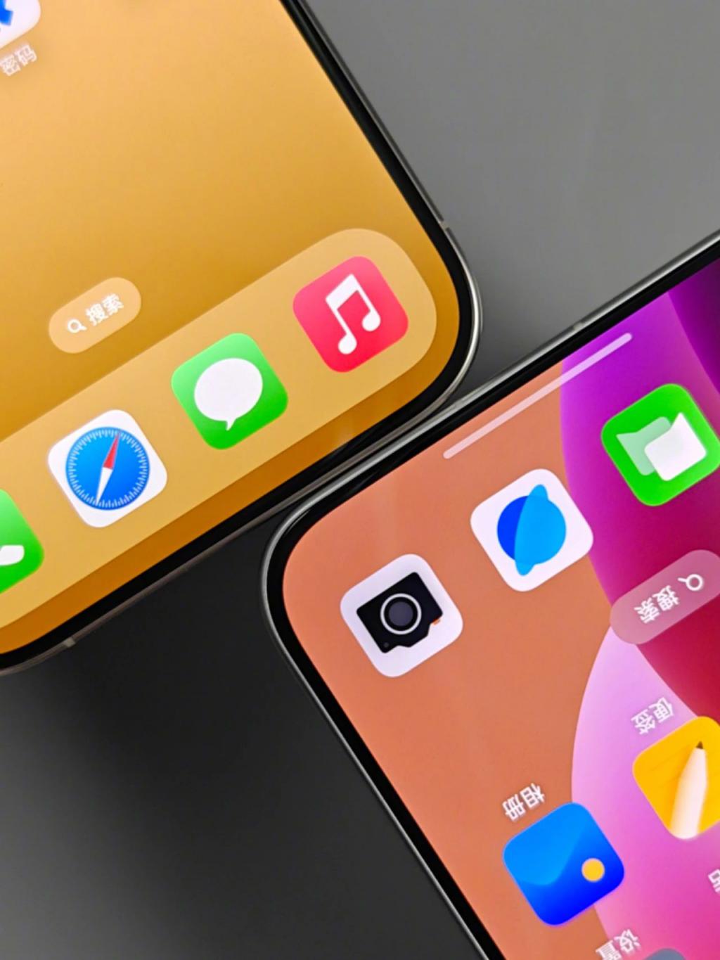劉作虎曬 FindX8 真機(jī)照 對(duì)比 iPhone 傻傻分不清？