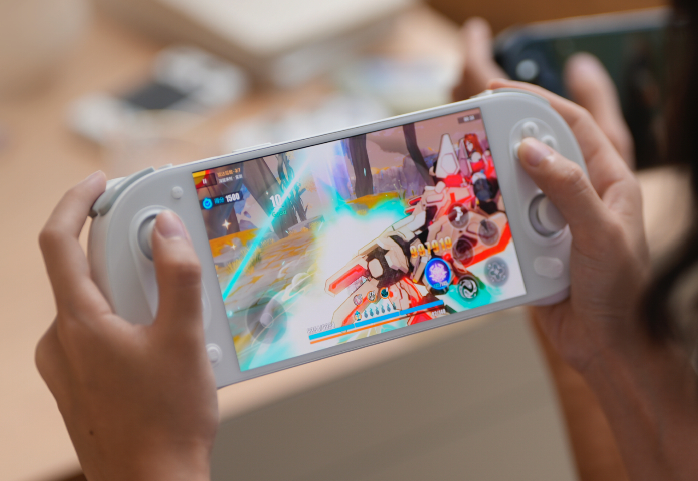 Pocket EVO: AYANEO re-releases powerful Android gaming handheld with 165 Hz AMOLED display