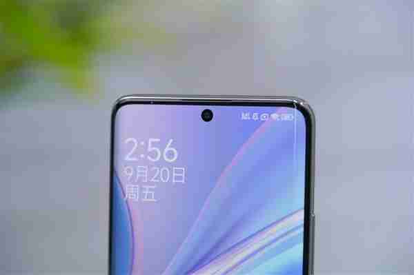 1.8米高也摔不坏！Redmi Note 14 Pro+图赏
