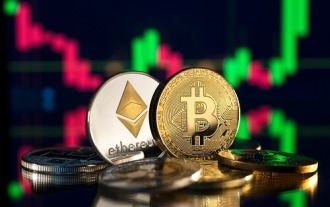 Bitcoin (BTC) Price Retreats to Near $64K, Over $200M in Crypto Liquidations