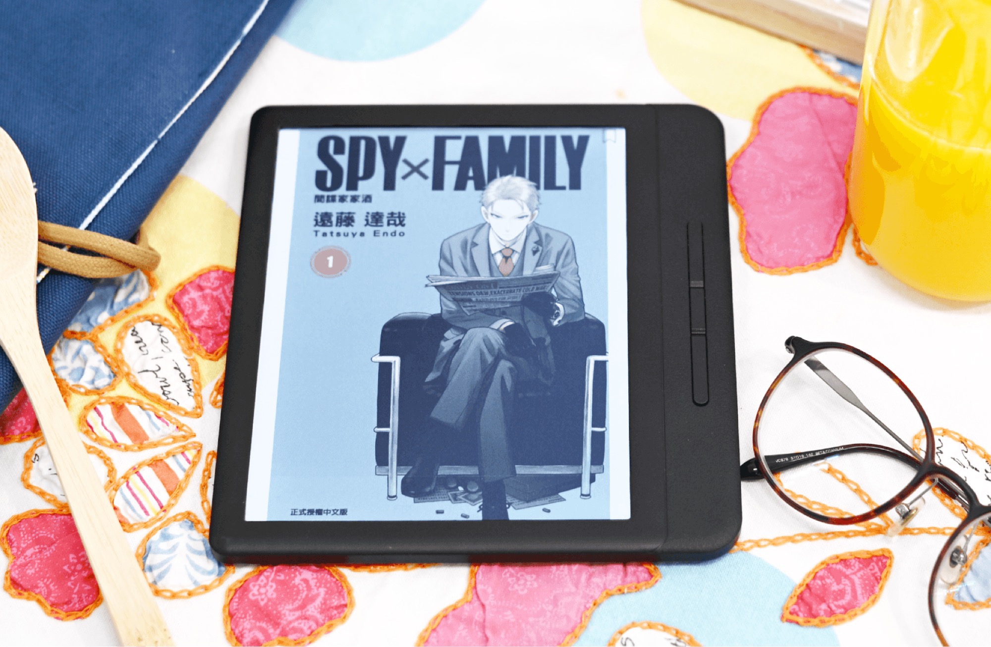 MooInk Nana e-reader launches with 7-inch Kaleido 3 color display for comics and manga