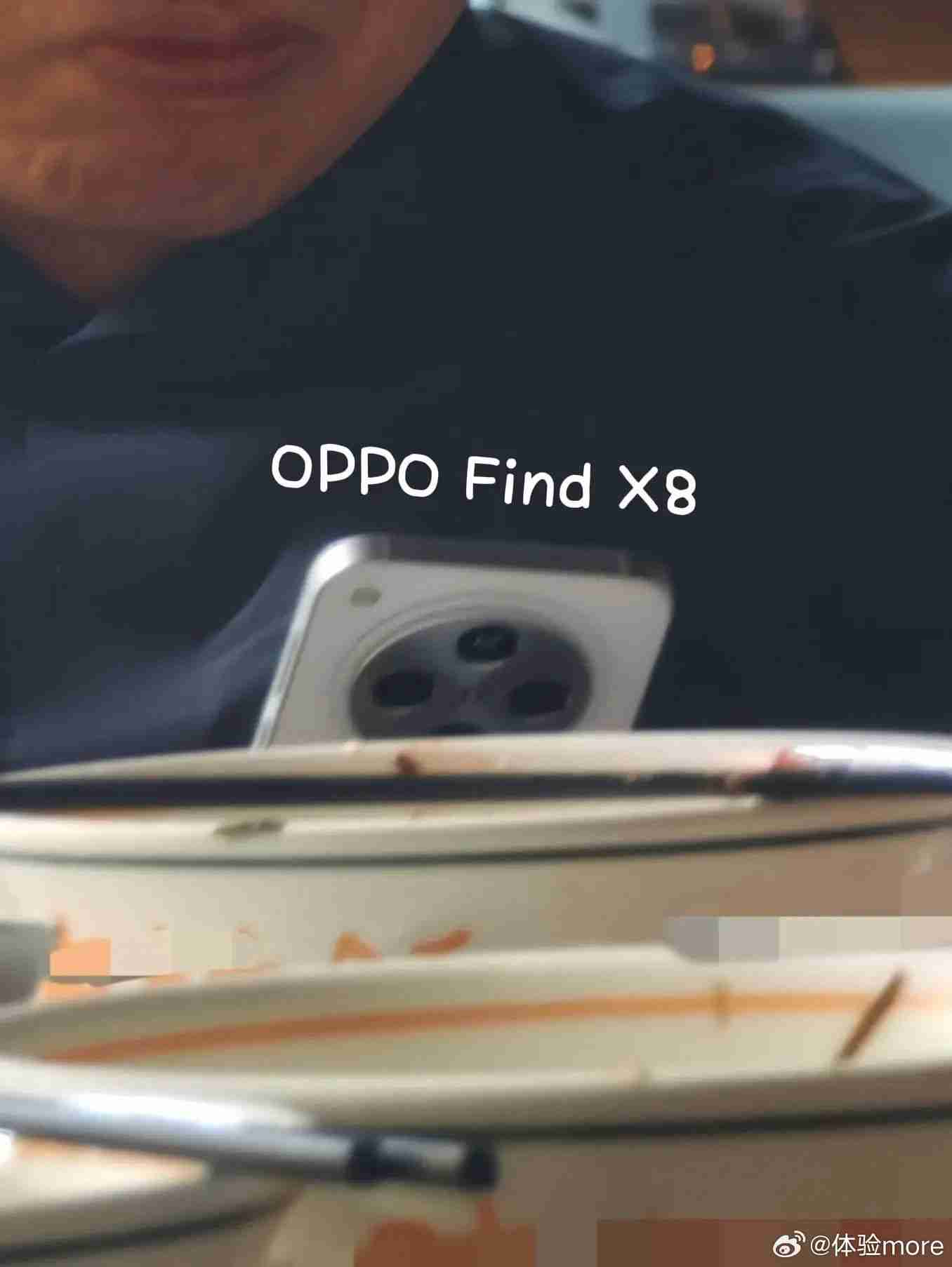 OPPO Find X8 真机曝光：圆形相机模组、直角边框设计