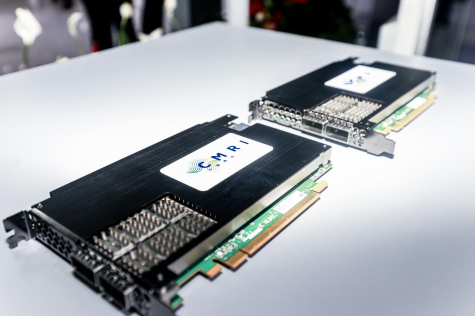 中国移动发布广域高吞吐 100gbps 网卡