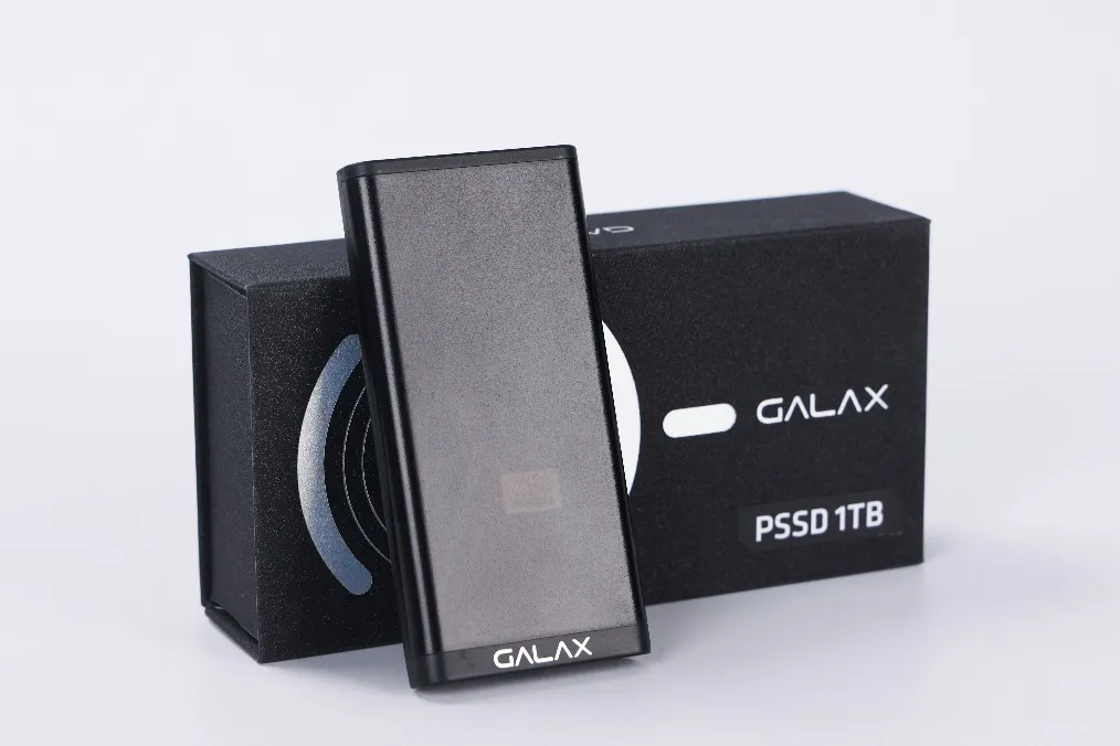 首发价 699 元，影驰首款磁吸移动固态硬盘 PSD01 发售