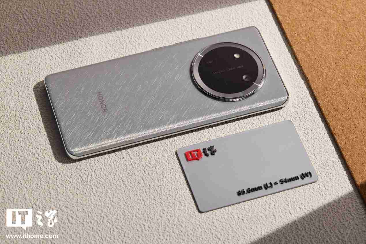 荣耀 X60 Pro 玄武灰图赏:金属质感,硬汉风格