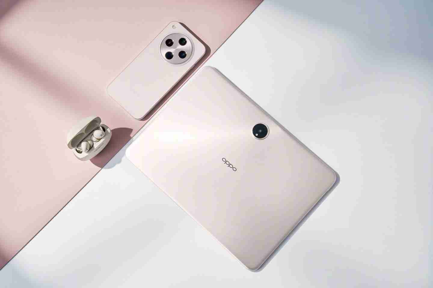 OPPO 全家桶照片公布，含 Find X8 系列手机、Pad3 Pro 平板等