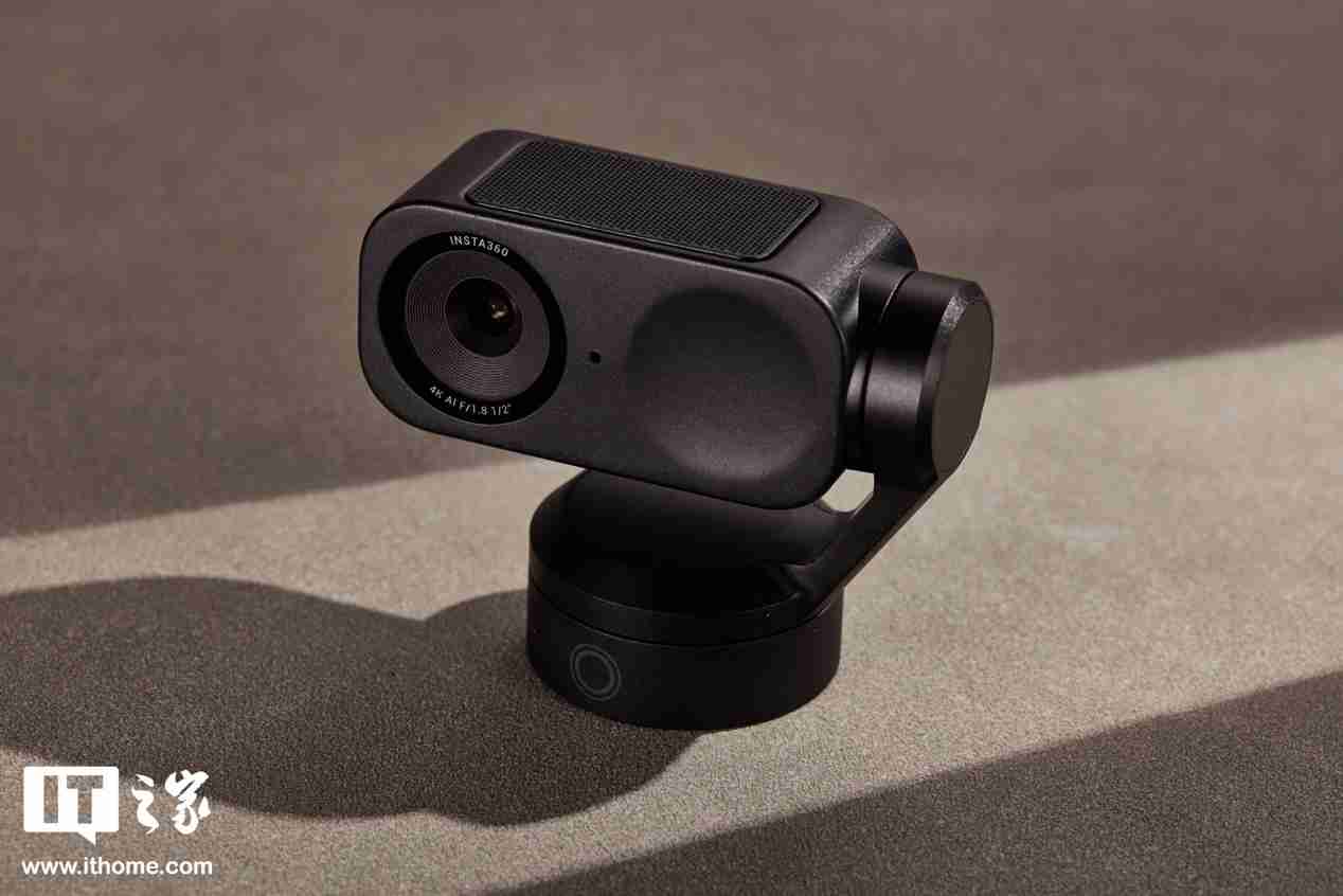 影石 Insta360 Link 2 摄像头体验:智能追踪 + AI 降噪,直播新利器