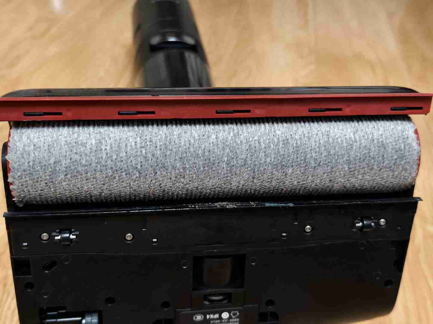 追觅 T40 Ultra 洗地机体验：20000Pa 能吸，智能升降机械臂能抓，还有 100℃沸水浸泡绝活